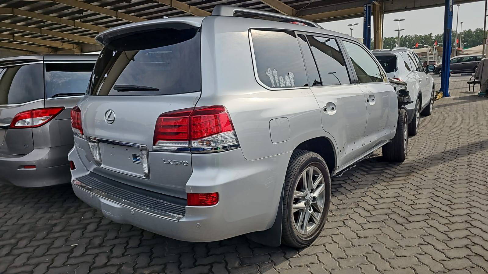 LEXUS LX 570 2015 - Marhaba Auction Used Cars - Image 8