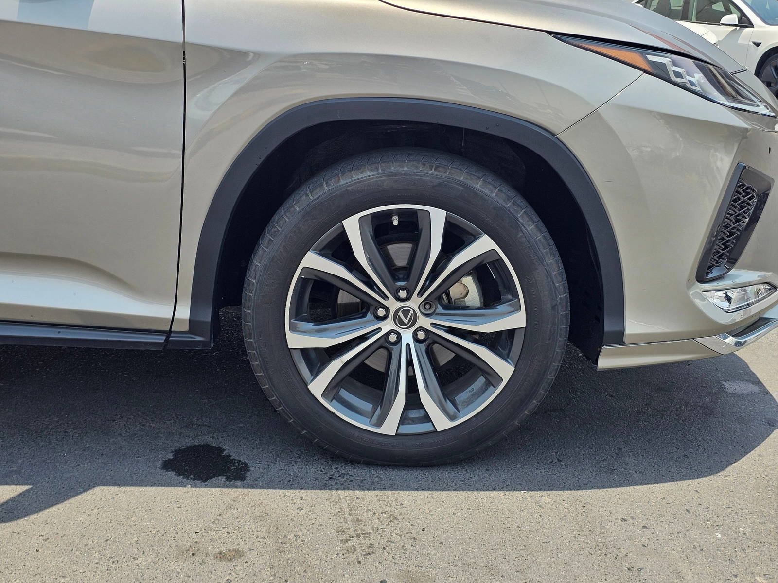 LEXUS RX 350 2022 - Marhaba Auction Used Cars - Image 11
