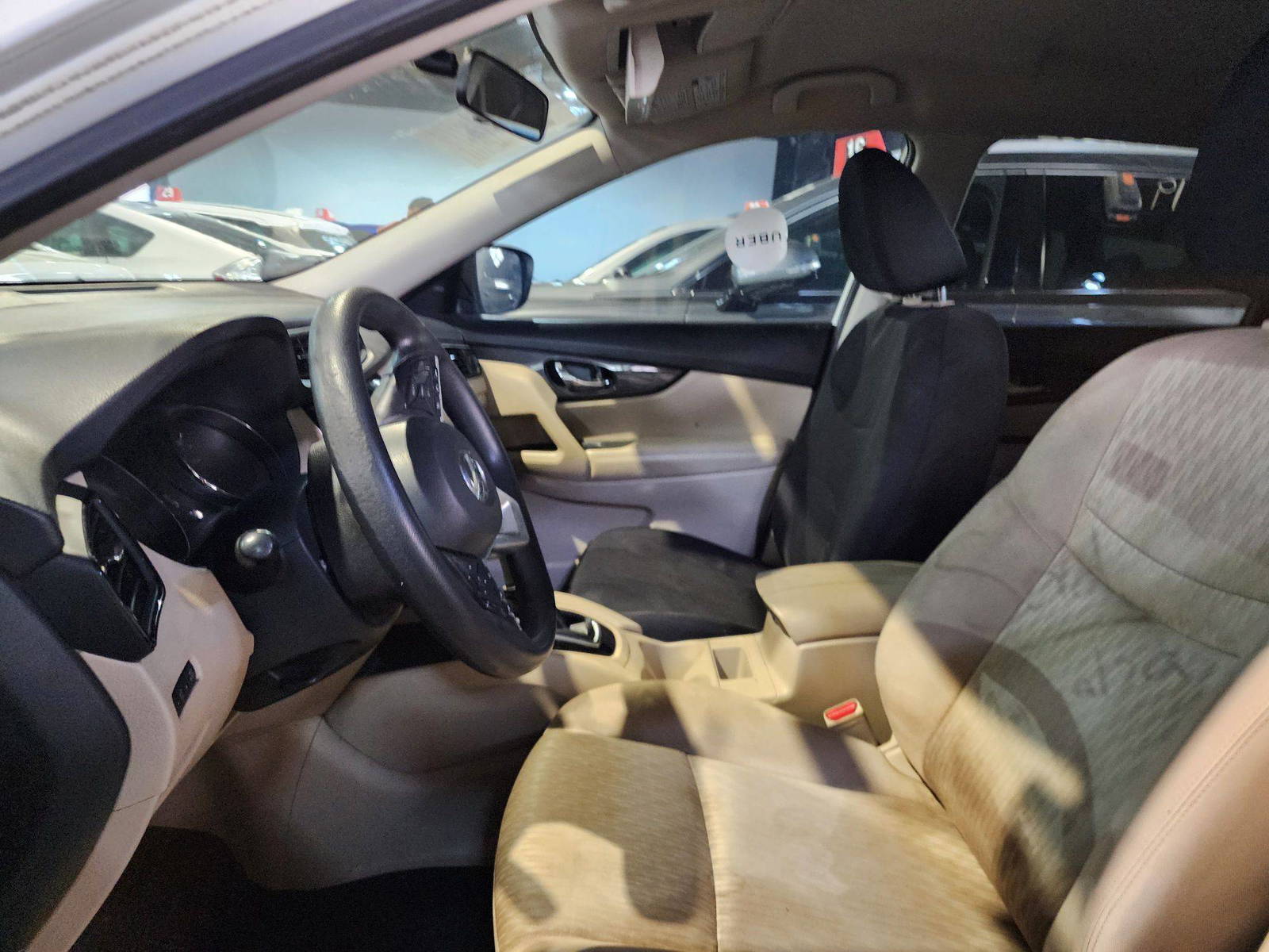 2017 NISSAN ROGUE — 84824 Miles — Lot 574979 — Al Quoz - Marhaba Auctions Used Cars - Image 9