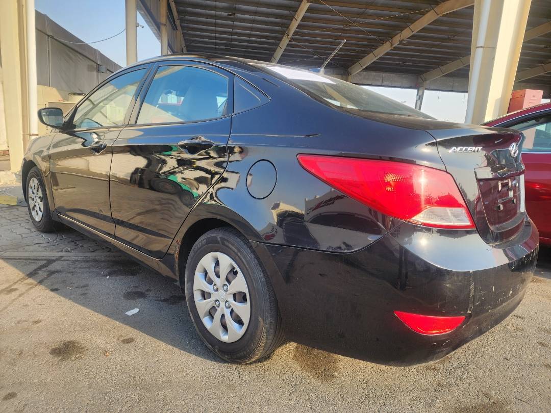 2015 HYUNDAI ACCENT — 144702 Miles — Lot 77751343 — Souq - Marhaba Auctions Used Cars - Image 8