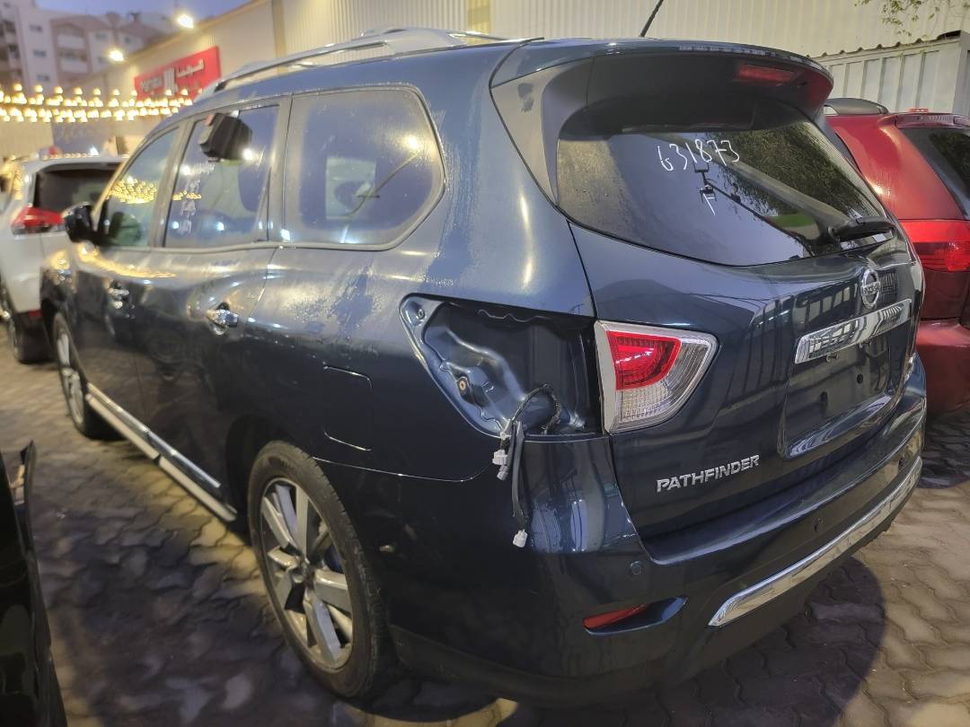2013 NISSAN PATHFINDER — 175712 Miles — Lot 75729423 - Marhaba Auctions Used Cars - Image 3