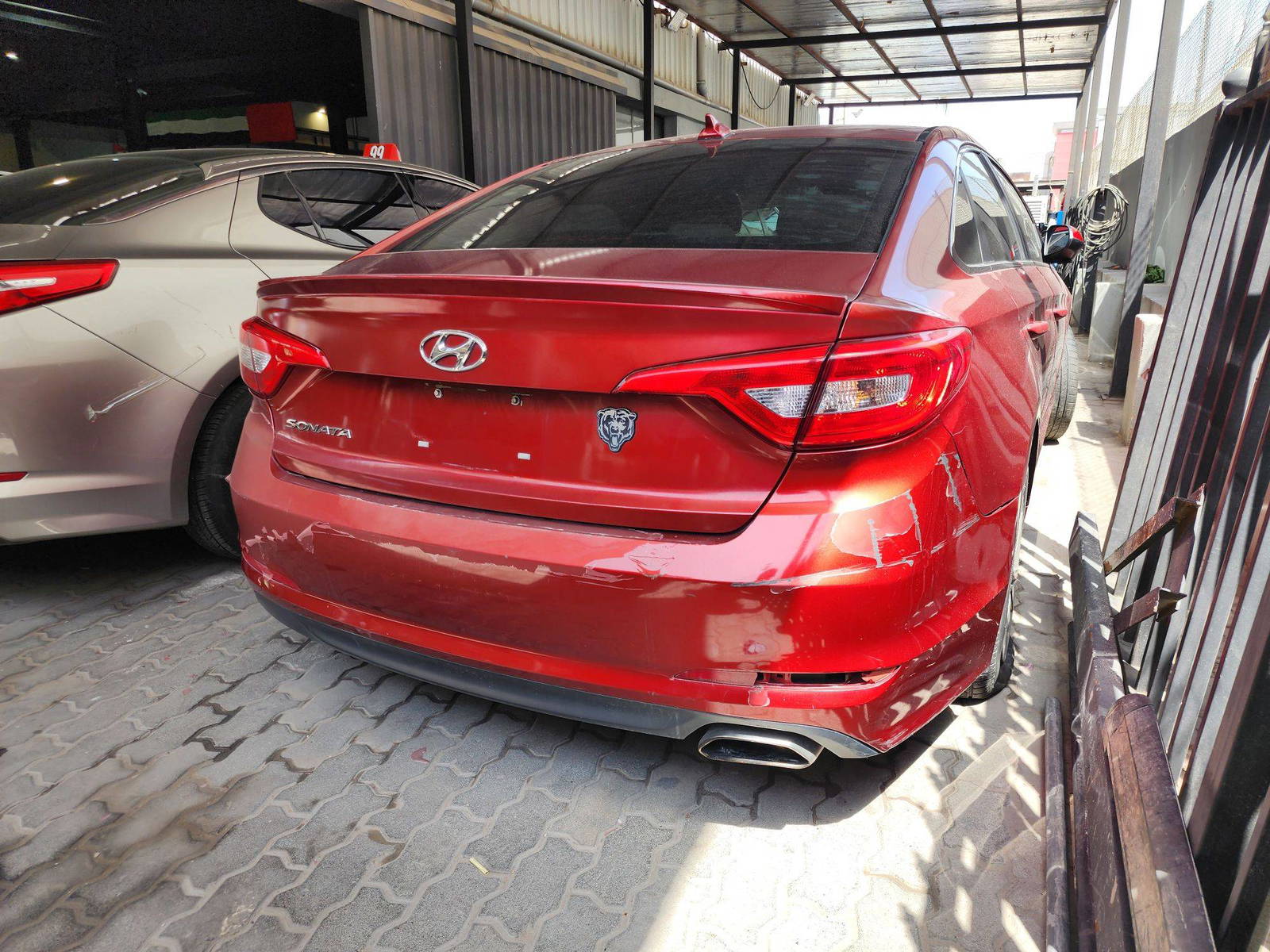 2015 HYUNDAI SONATA — 165934 Miles — Lot 41623076 — Al Quoz - Marhaba Auctions Used Cars - Image 4