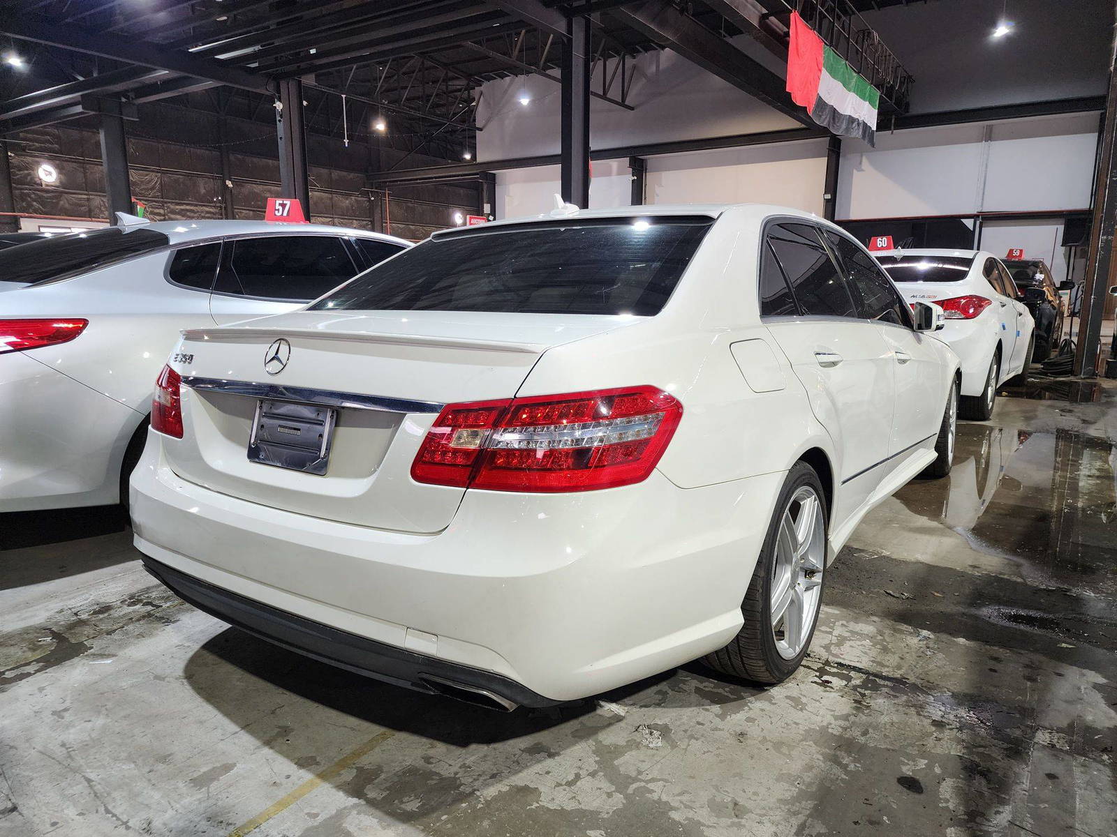 2011 MERCEDES BENZ E 350 — 201742 Miles — Lot 474175 — Al Quoz - Marhaba Auctions Used Cars - Image 4