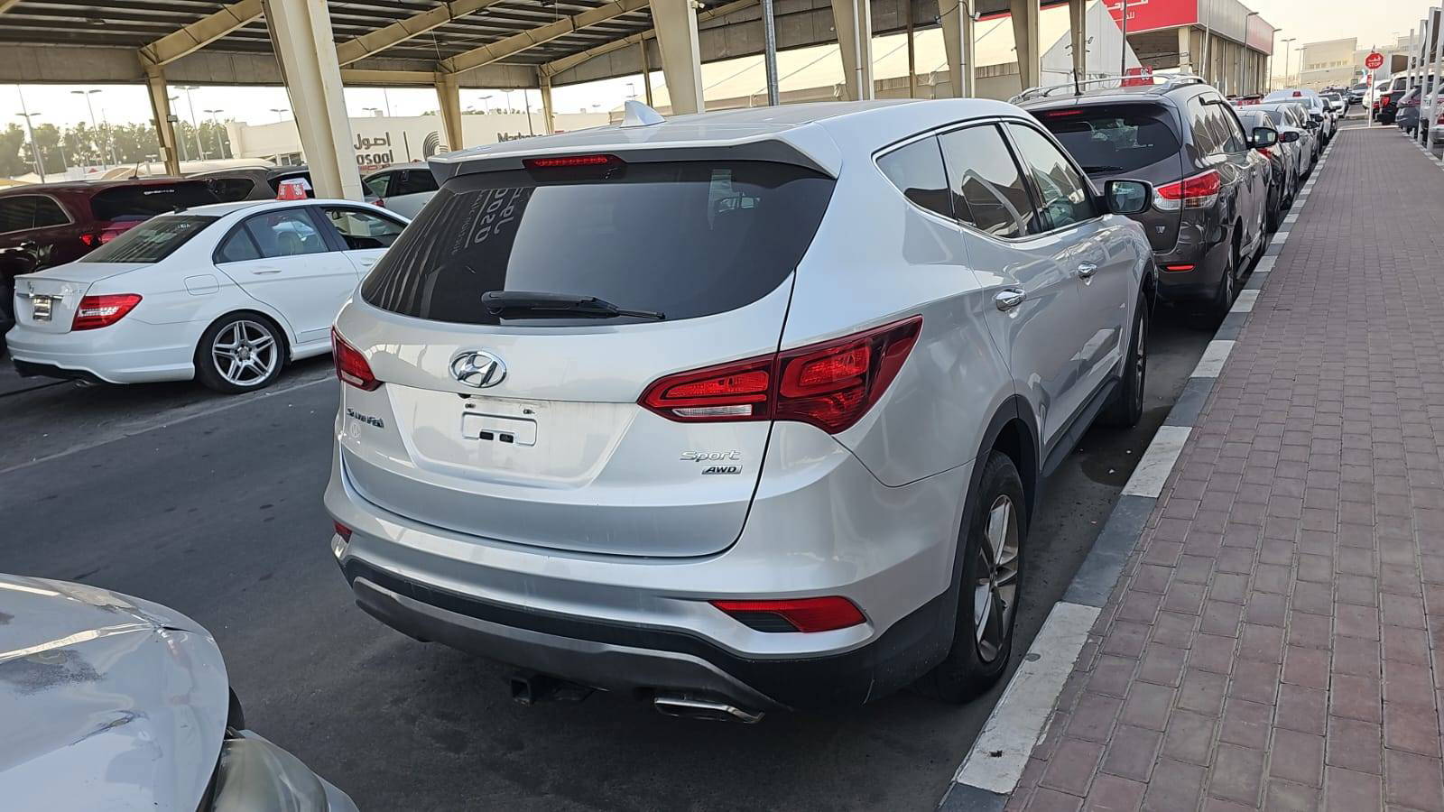 HYUNDAI SANTA FE 2017 - Marhaba Auction Used Cars - Image 5