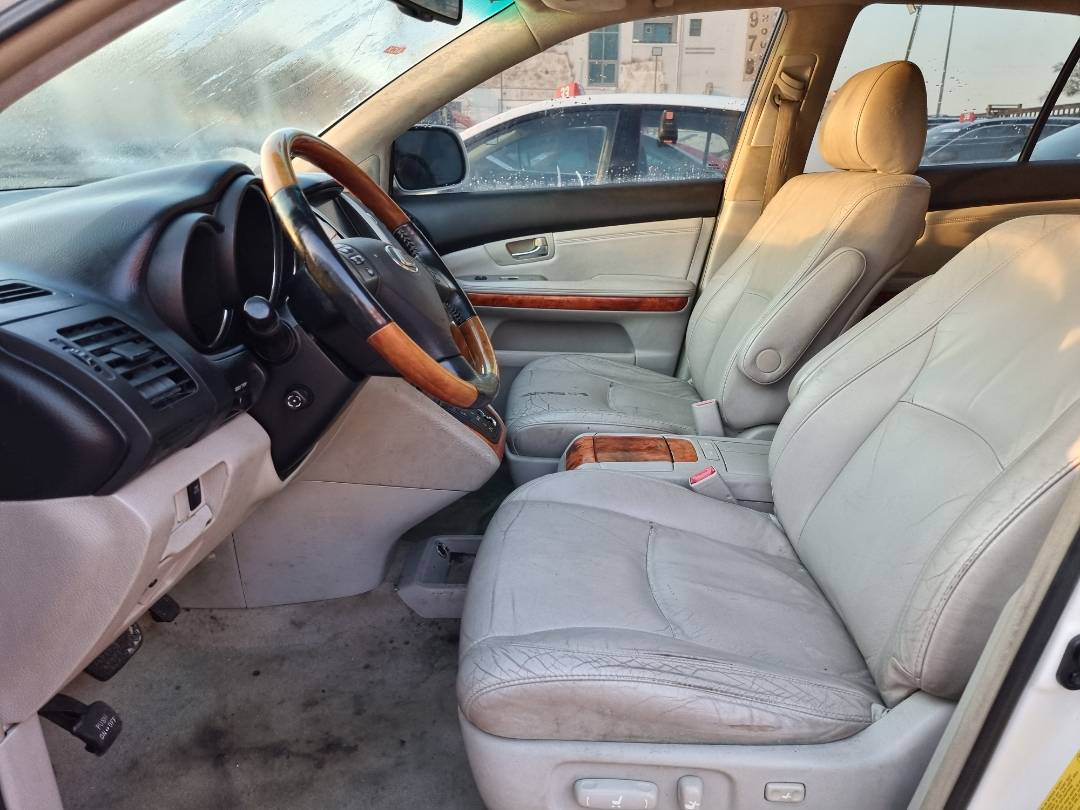 2008 LEXUS RX 350 — 223912 Miles — Lot 1325487 — Souq - Marhaba Auctions Used Cars - Image 8