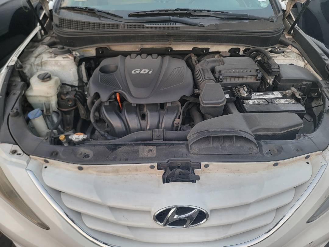 2013 HYUNDAI SONATA — 220557 Miles — Lot XDH599899 — Main - Marhaba Auctions Used Cars - Image 8