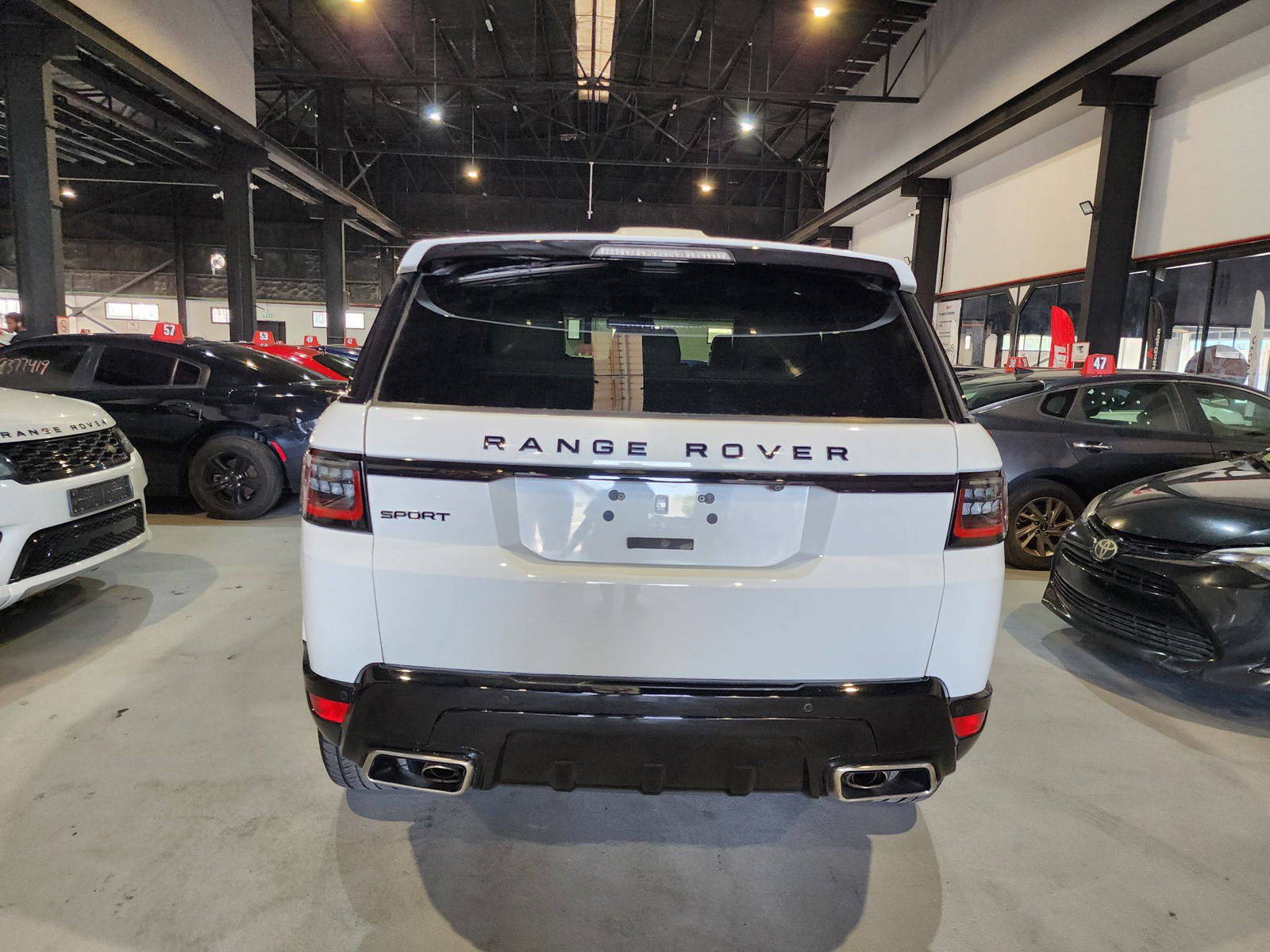 2014 LAND ROVER RANGE ROVER SPORT HSE — 111747 Miles — Lot 76462 — Main - Marhaba Auctions Used Cars - Image 6