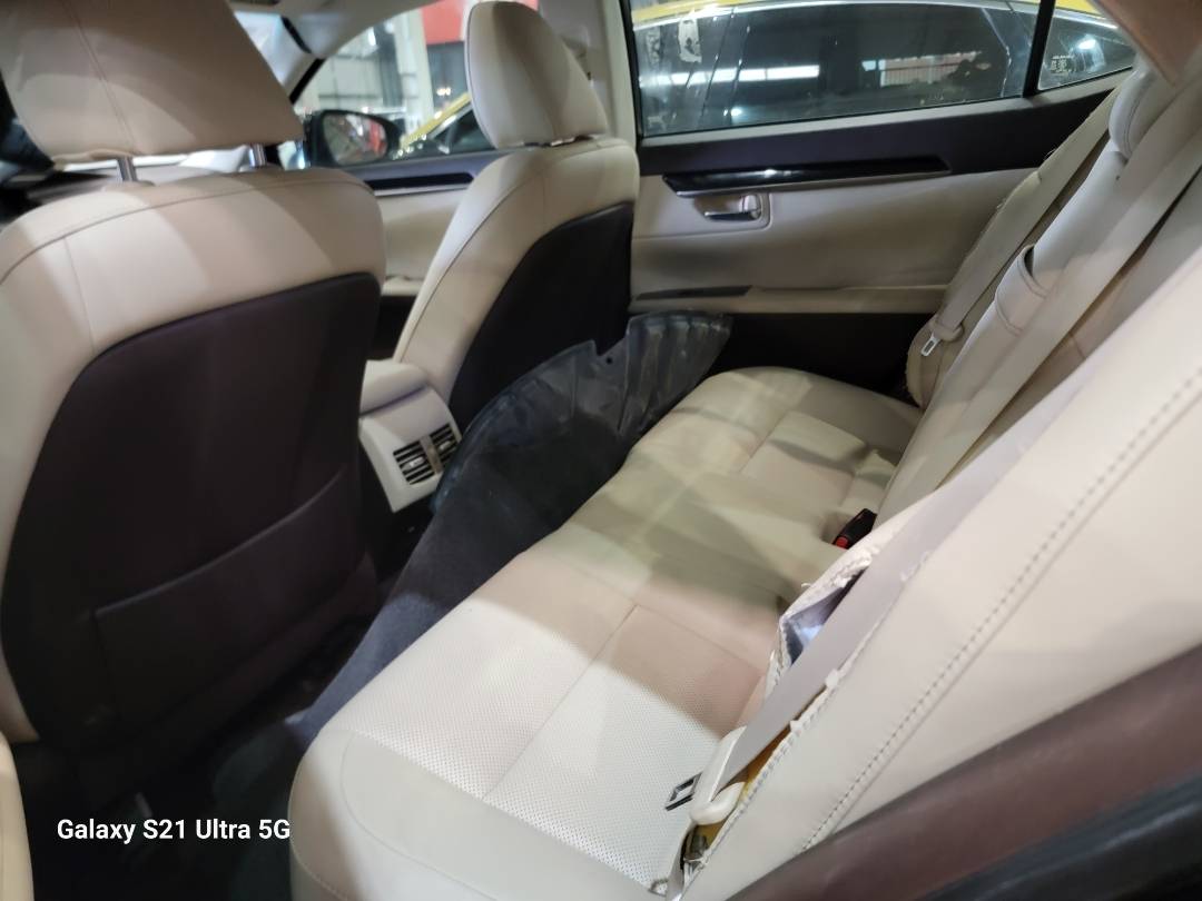 2018 LEXUS ES 350 — 128177 Miles — Lot JU094688 — Main - Marhaba Auctions Used Cars - Image 6