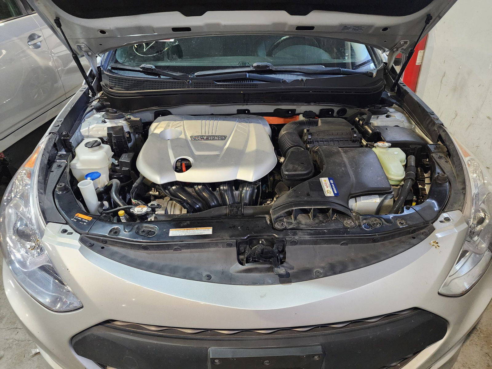 2015 HYUNDAI SONATA — 170656 Miles — Lot 82300915 — Al Quoz - Marhaba Auctions Used Cars - Image 13
