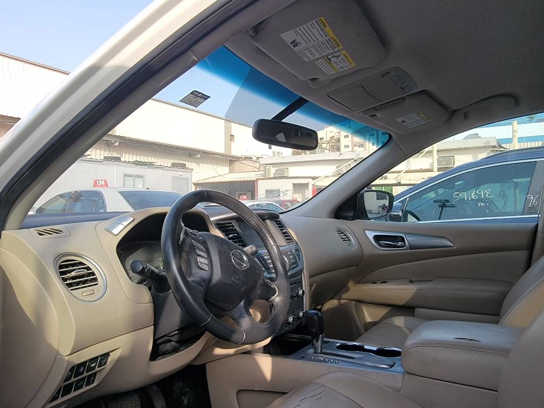 2017 NISSAN PATHFINDER — 179635 Miles — Lot HC635957 — Main - Marhaba Auctions Used Cars - Image 6