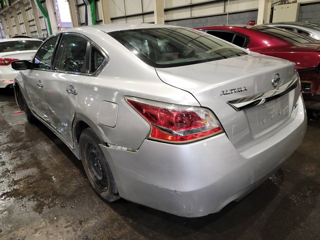 2013 NISSAN ALTIMA — 214420 Miles — Lot 67734993 - Marhaba Auctions Used Cars - Image 3