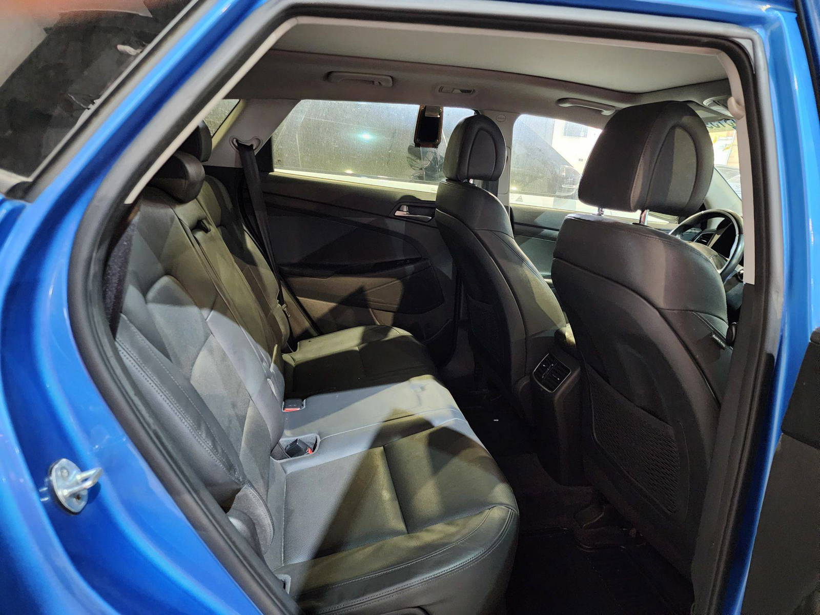 2016 HYUNDAI TUCSON — 131415 Miles — Lot 74315964 — Al Quoz - Marhaba Auctions Used Cars - Image 3