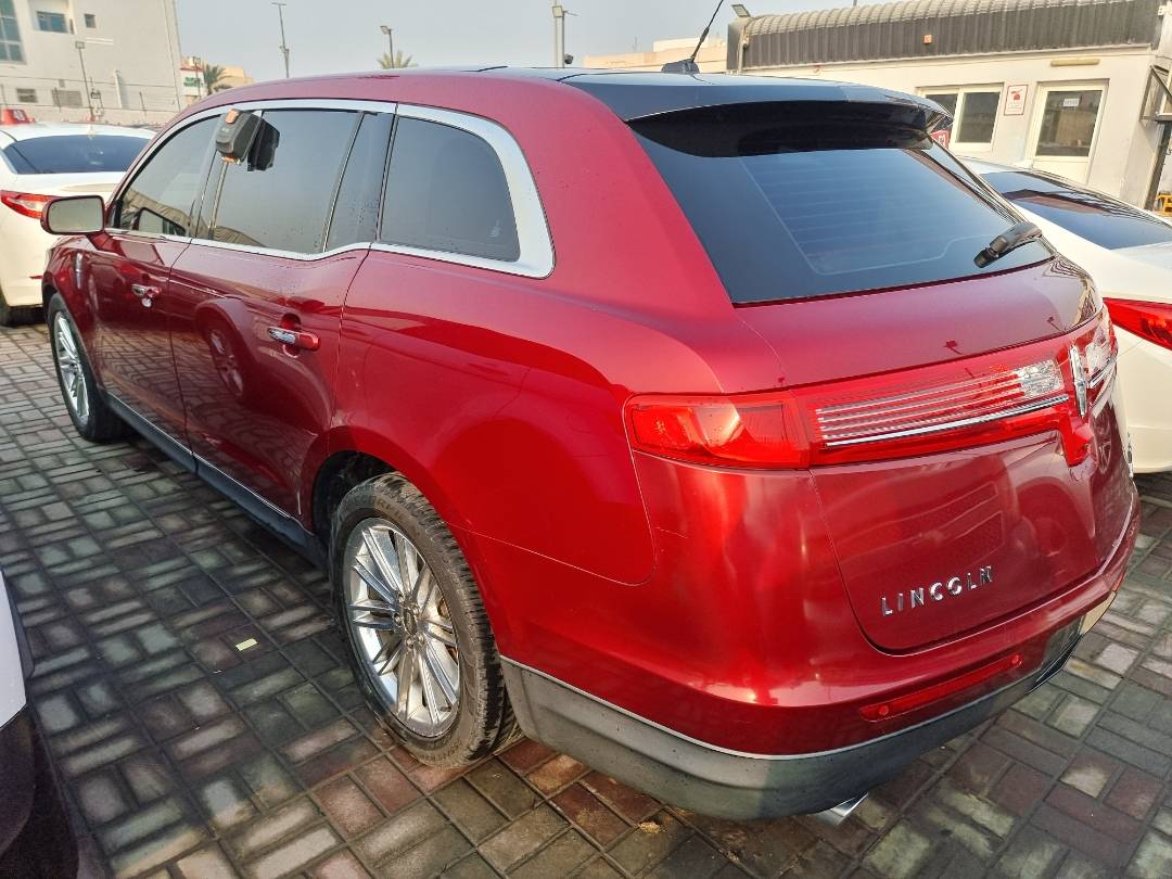 2013 LINCOLN MKT — 168244 KM — Lot 215487 — Ind. 12 - Marhaba Auctions Used Cars - Image 5