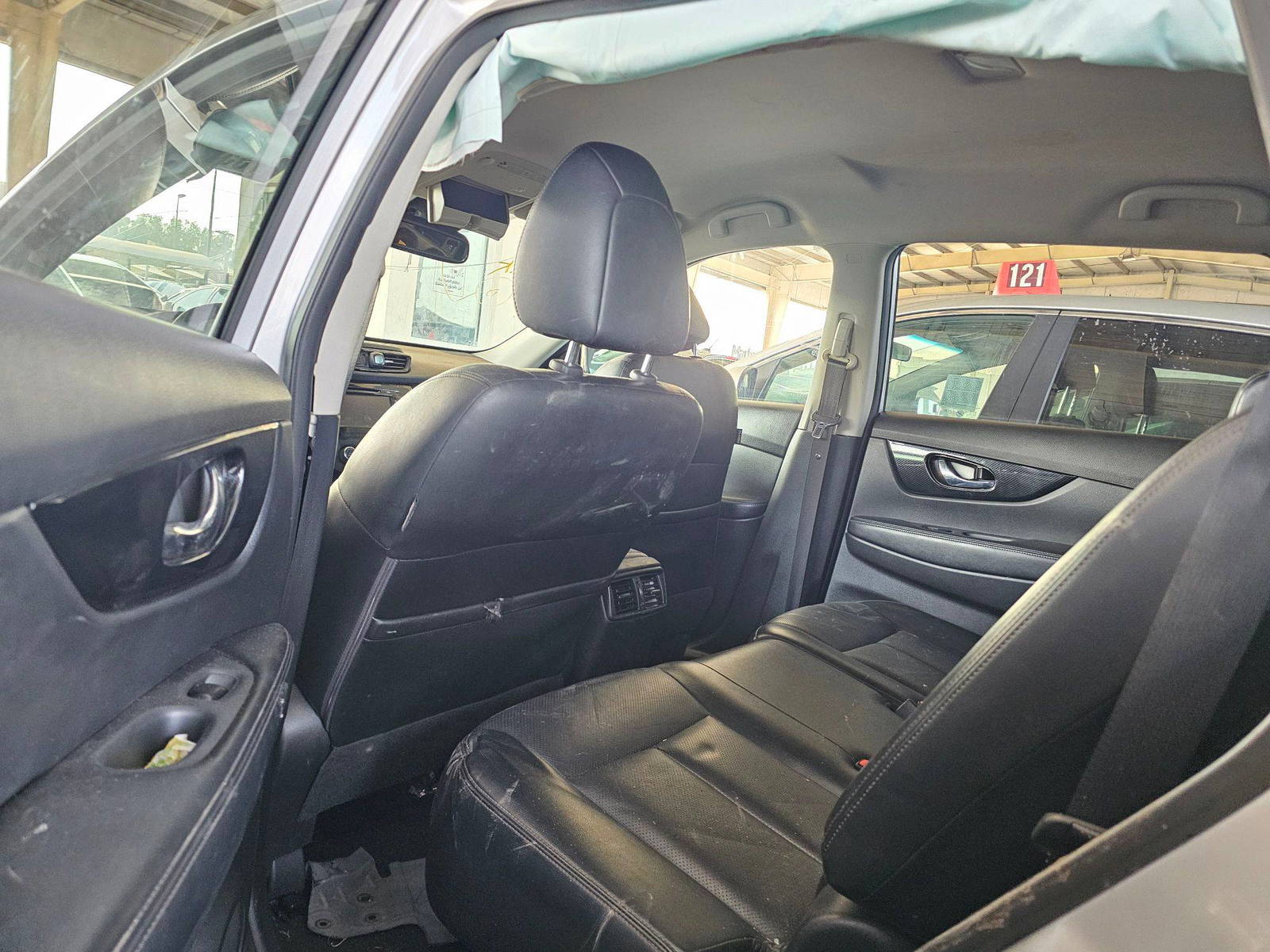 NISSAN ROGUE 2017 - Marhaba Auction Used Cars - Image 5