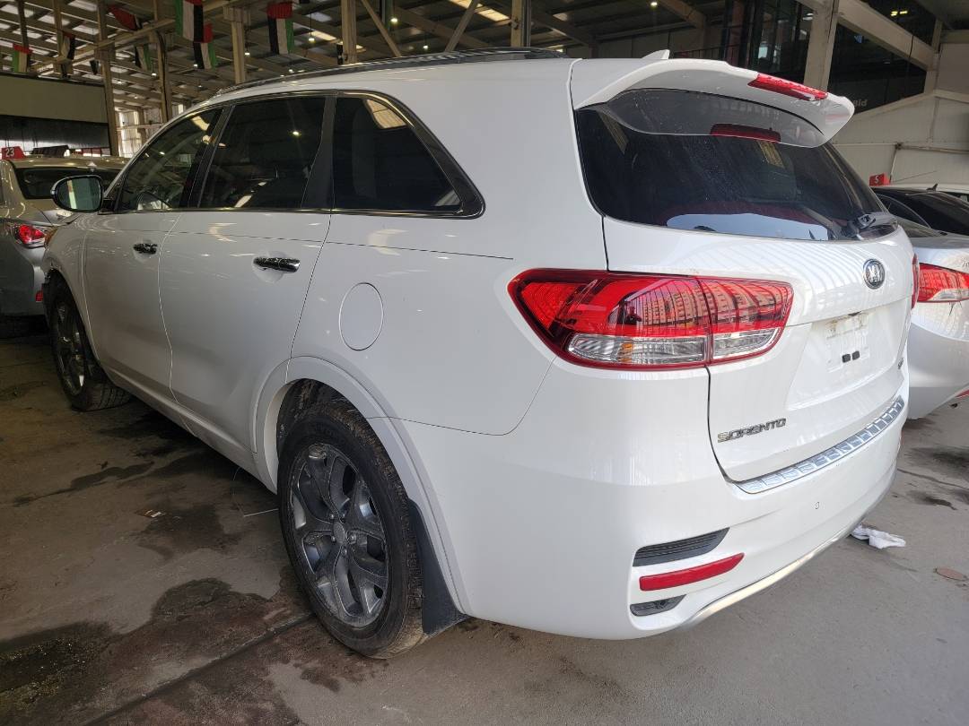 2016 KIA SORENTO — 126432 Miles — Lot 59GG112181 — Main - Marhaba Auctions Used Cars - Image 3