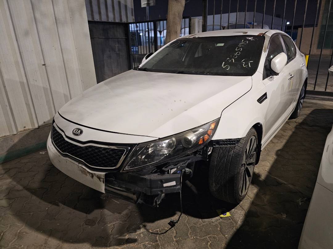 2013 KIA OPTIMA — 133956 Miles — Lot 210092 — Souq - Marhaba Auctions Used Cars - Image 4
