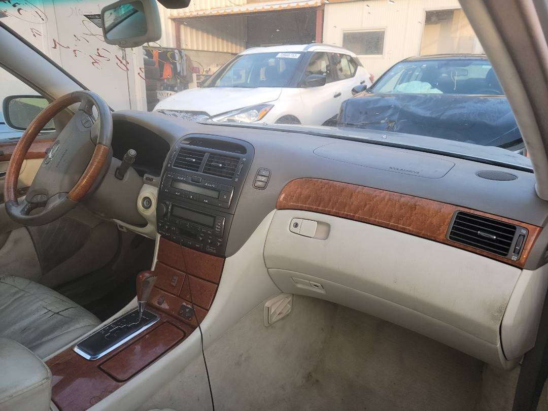 2001 LEXUS LS 430 — 144788 Miles — Lot 38298749 - Marhaba Auctions Used Cars - Image 5