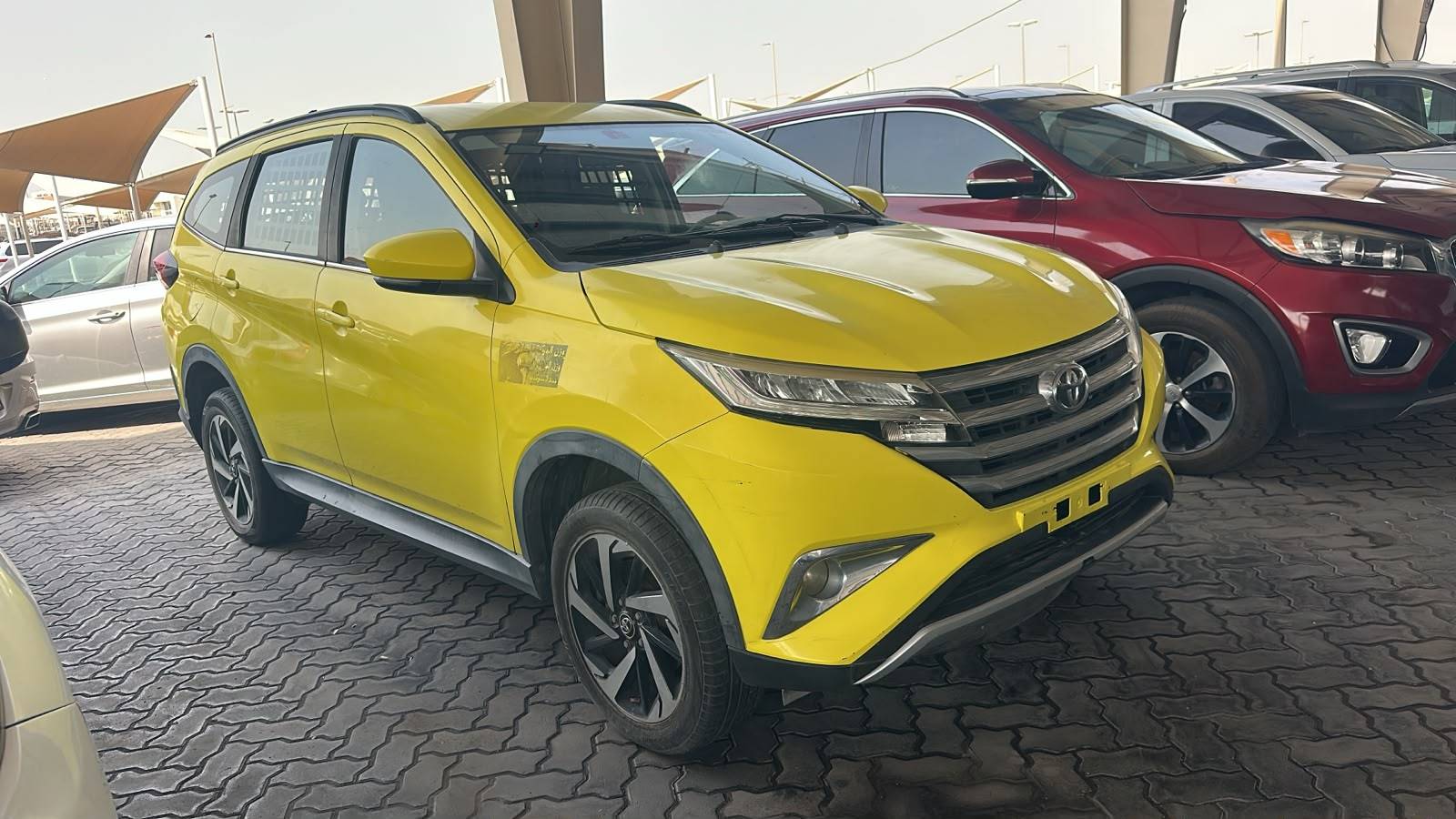 2020 TOYOTA RUSH — 130902 KM — Lot 4LK011134 — Souq - Marhaba Auctions Used Cars - Image 3