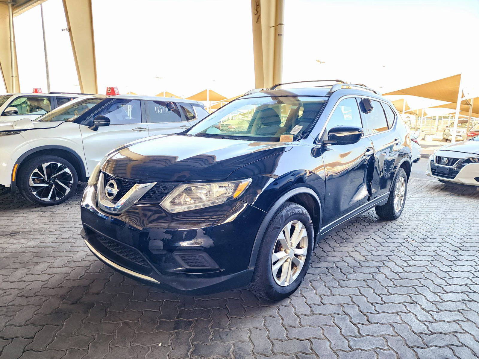 2015 NISSAN ROGUE — 261907 Miles — Lot T6FP524328 — Souq - Marhaba Auctions Used Cars - Image 5