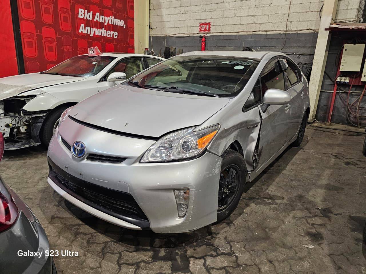 2015 TOYOTA PRIUS — 180314 Miles — Lot 0448042 — Main - Marhaba Auctions Used Cars - Image 5