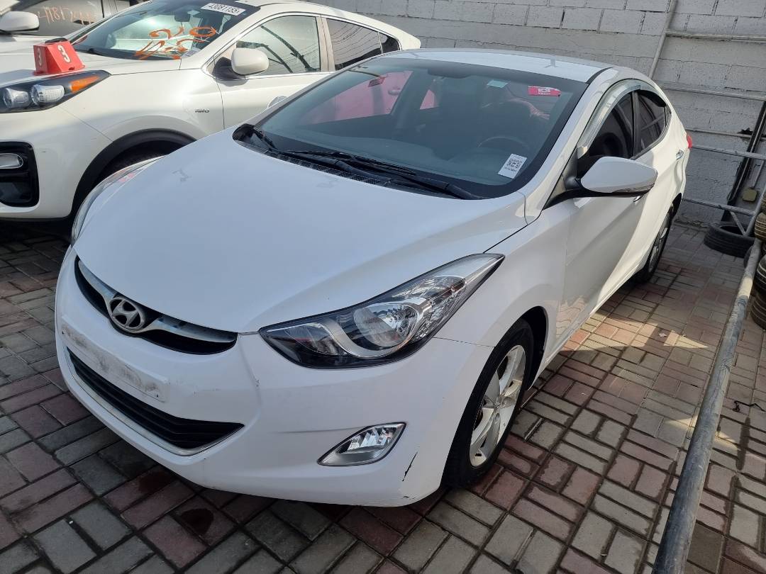 2014 HYUNDAI AVANTE — 88657 KM — Lot 124578 — Ind. 12 - Marhaba Auctions Used Cars - Image 3