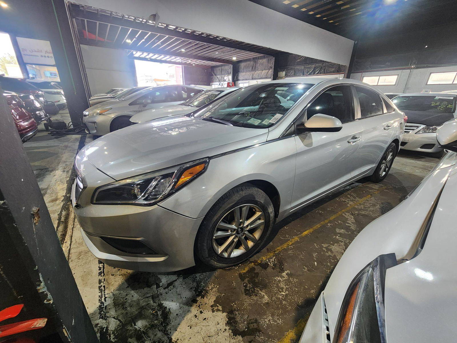 2016 HYUNDAI SONATA — 132568 Miles — Lot 7GH312484 — Al Quoz - Marhaba Auctions Used Cars - Image 4