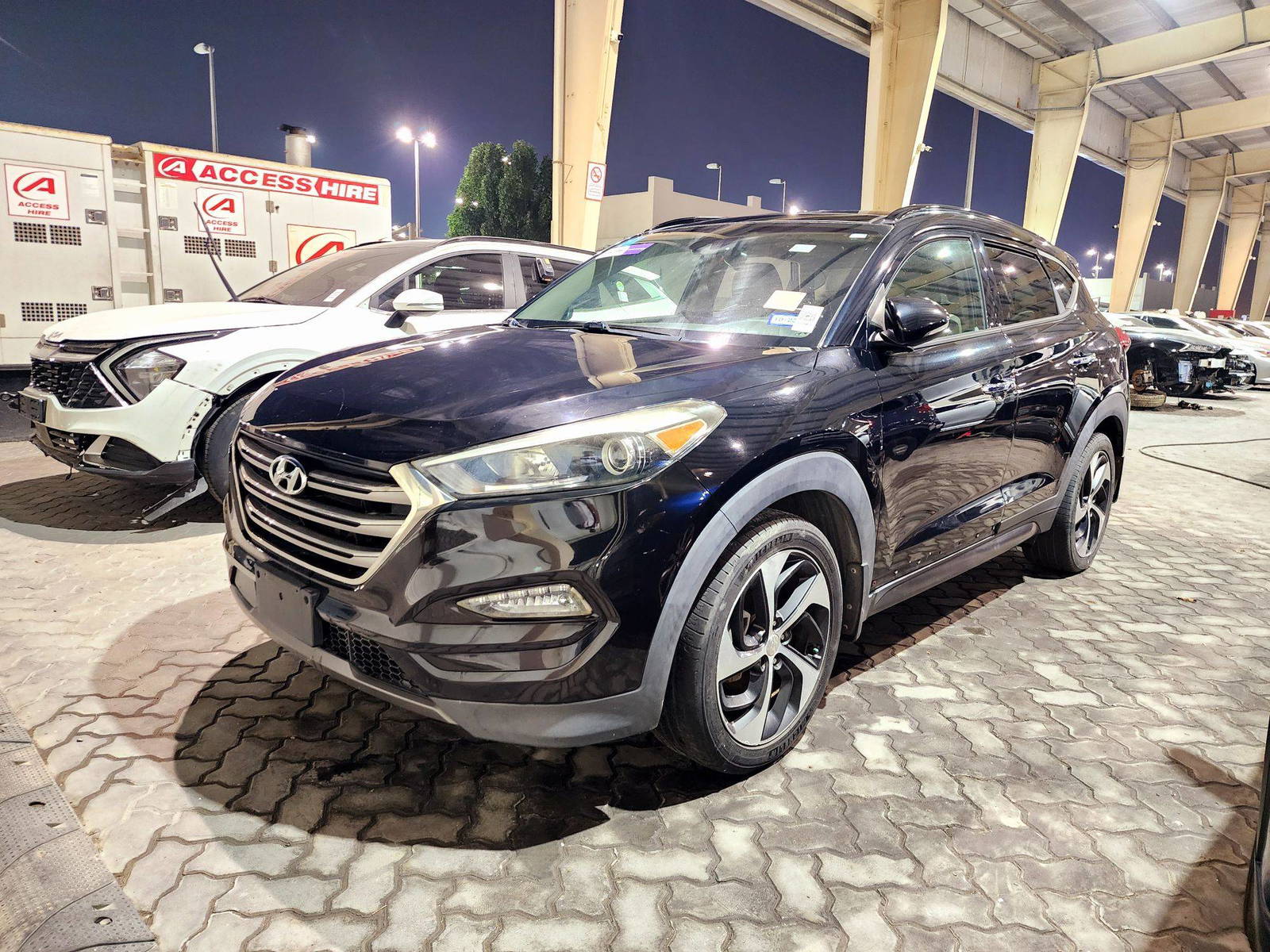 2016 HYUNDAI TUCSON — 119640 Miles — Lot 1172964 — Souq - Marhaba Auctions Used Cars - Image 5