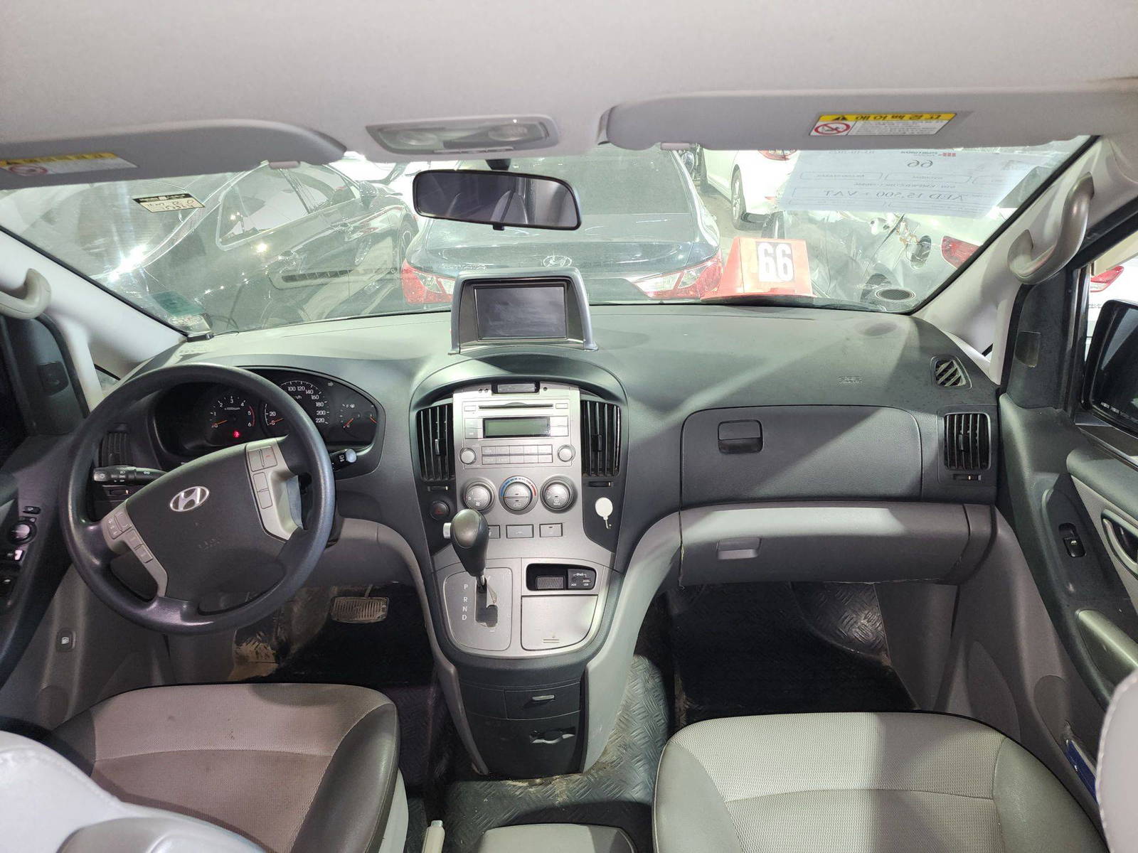2012 HYUNDAI GRAND STAREX — 153364 KM — Lot 396446 — Main - Marhaba Auctions Used Cars - Image 6