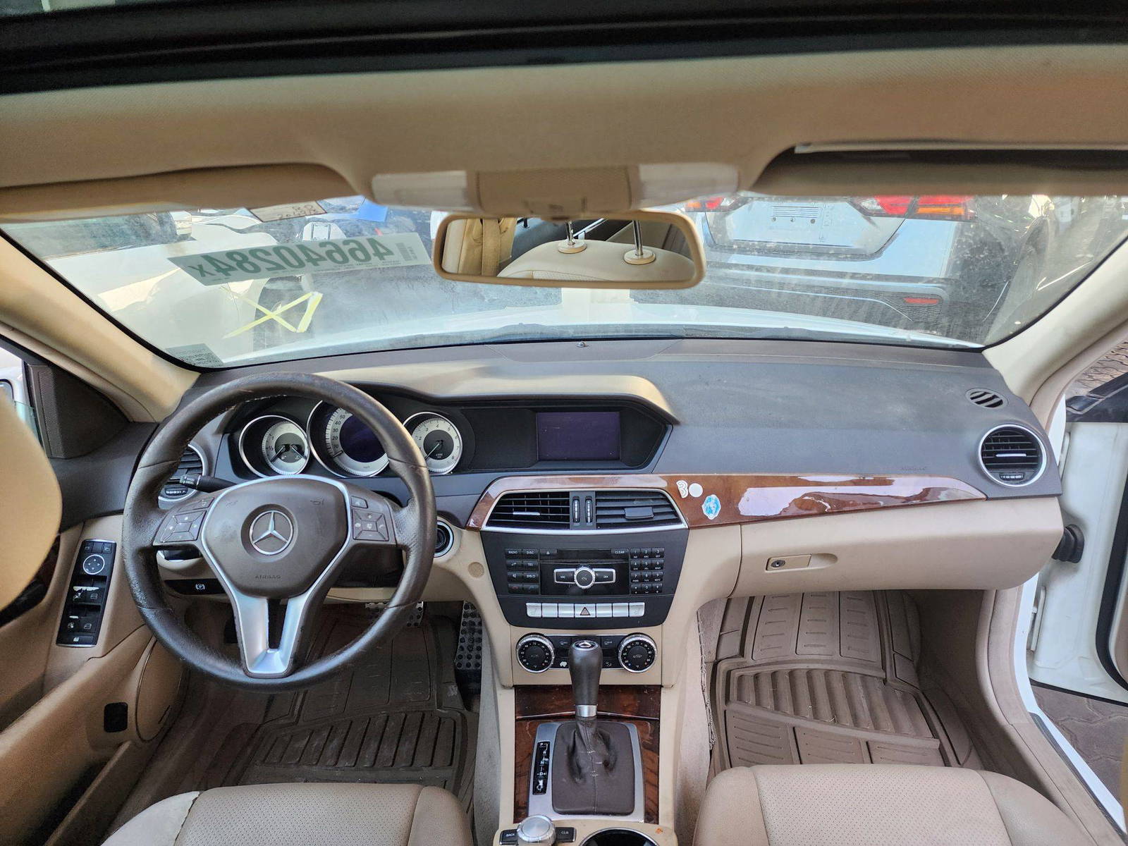 2012 MERCEDES BENZ C300 — 204913 Miles — Lot 46640284 — Souq - Marhaba Auctions Used Cars - Image 5