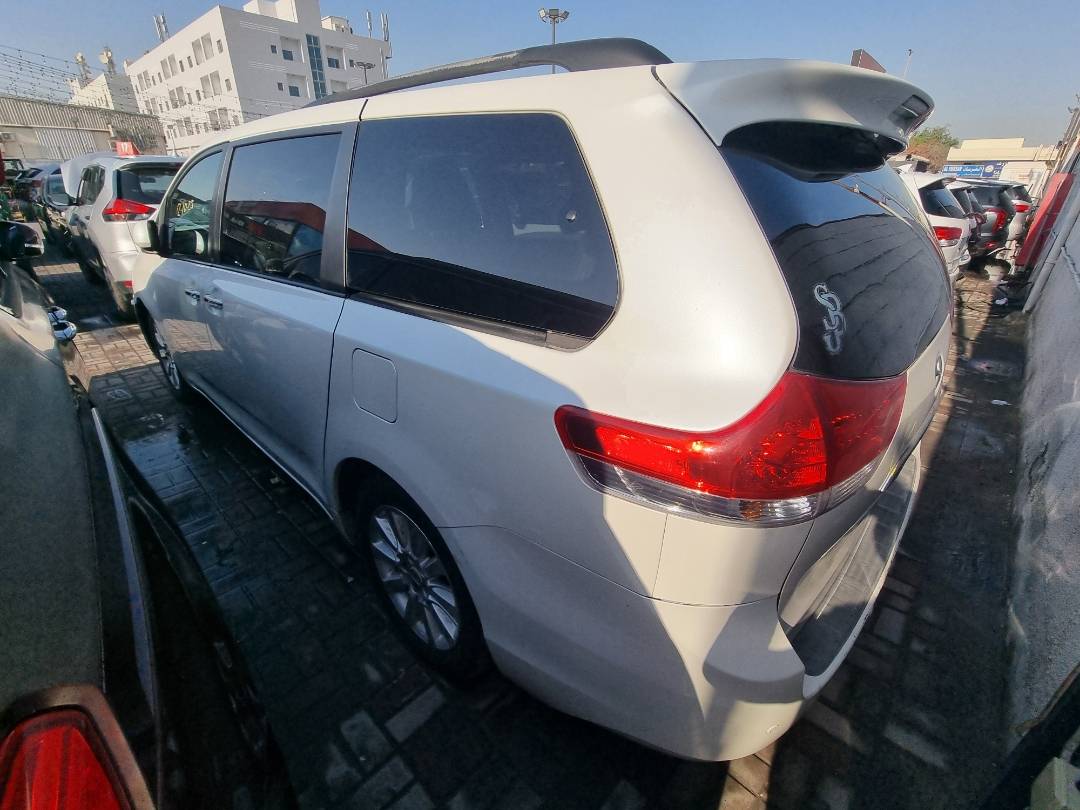 2011 TOYOTA SIENNA — 184668 Miles — Lot S106443 — Ind. 12 - Marhaba Auctions Used Cars - Image 15