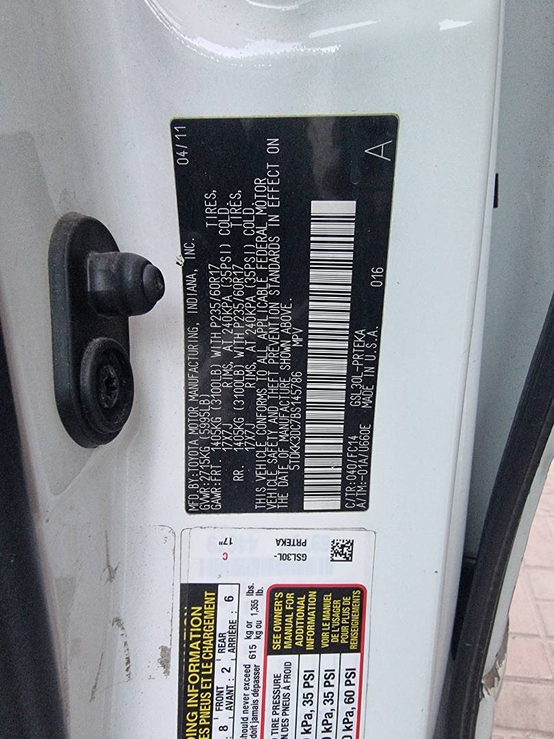 2011 TOYOTA SIENNA — 208054 Miles — Lot S145786 — Ind. 12 - Marhaba Auctions Used Cars - Image 8