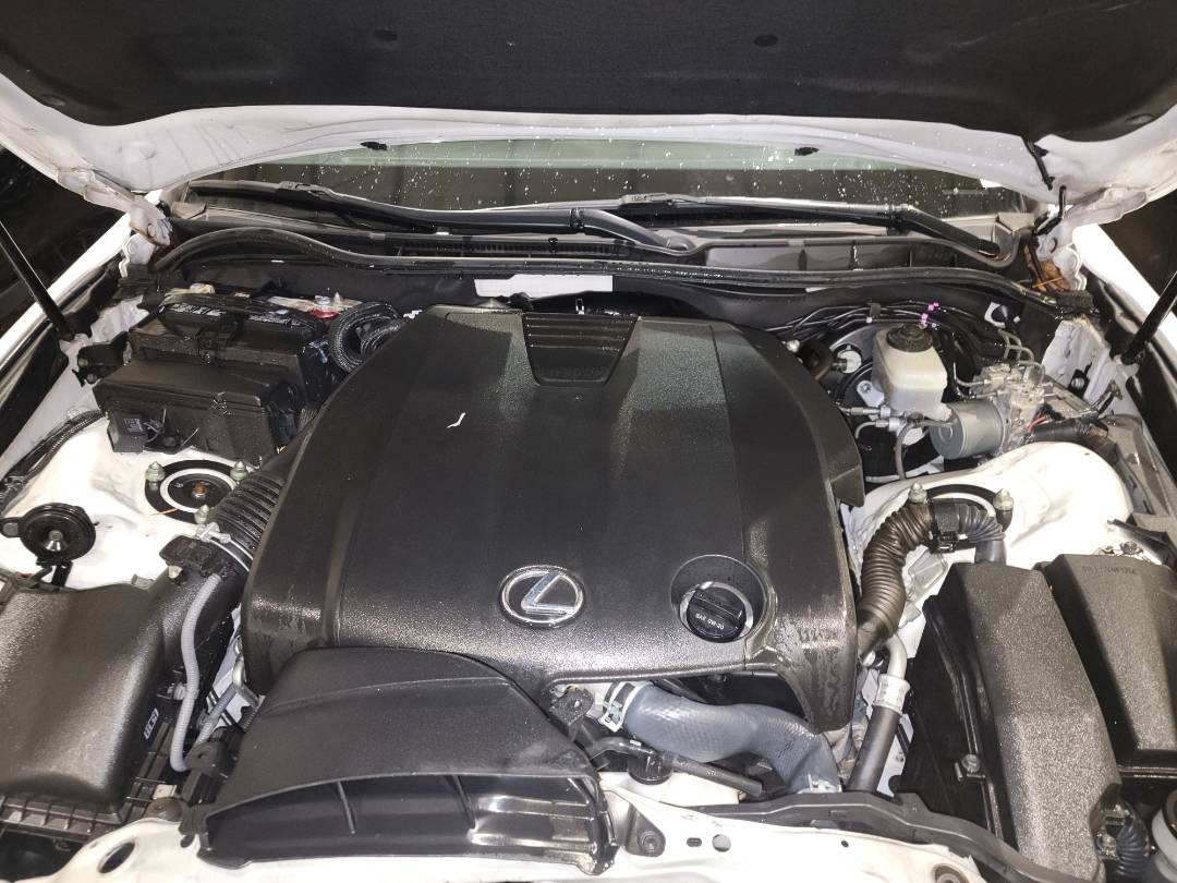 2015 LEXUS IS 250 — 98035 Miles — Lot 37803869 - Marhaba Auctions Used Cars - Image 7