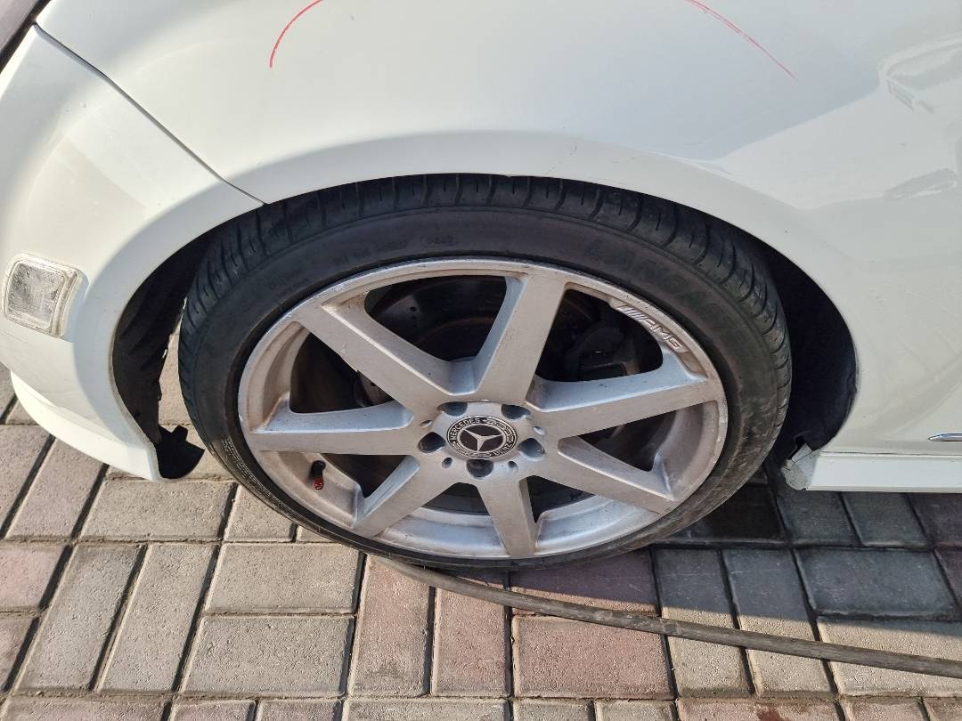 MERCEDES BENZ C300 2011 - Marhaba Auction Used Cars - Image 10