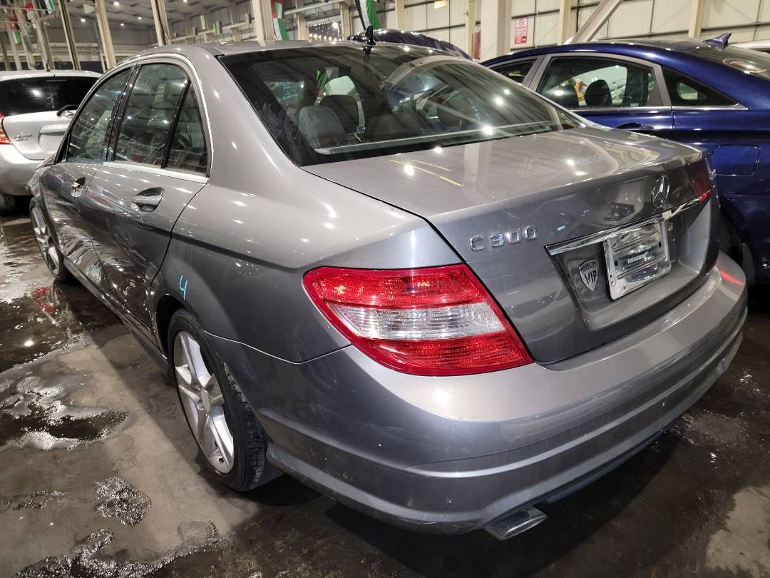 2011 MERCEDES BENZ C300 — 130502 Miles — Lot 67448023 - Marhaba Auctions Used Cars - Image 3