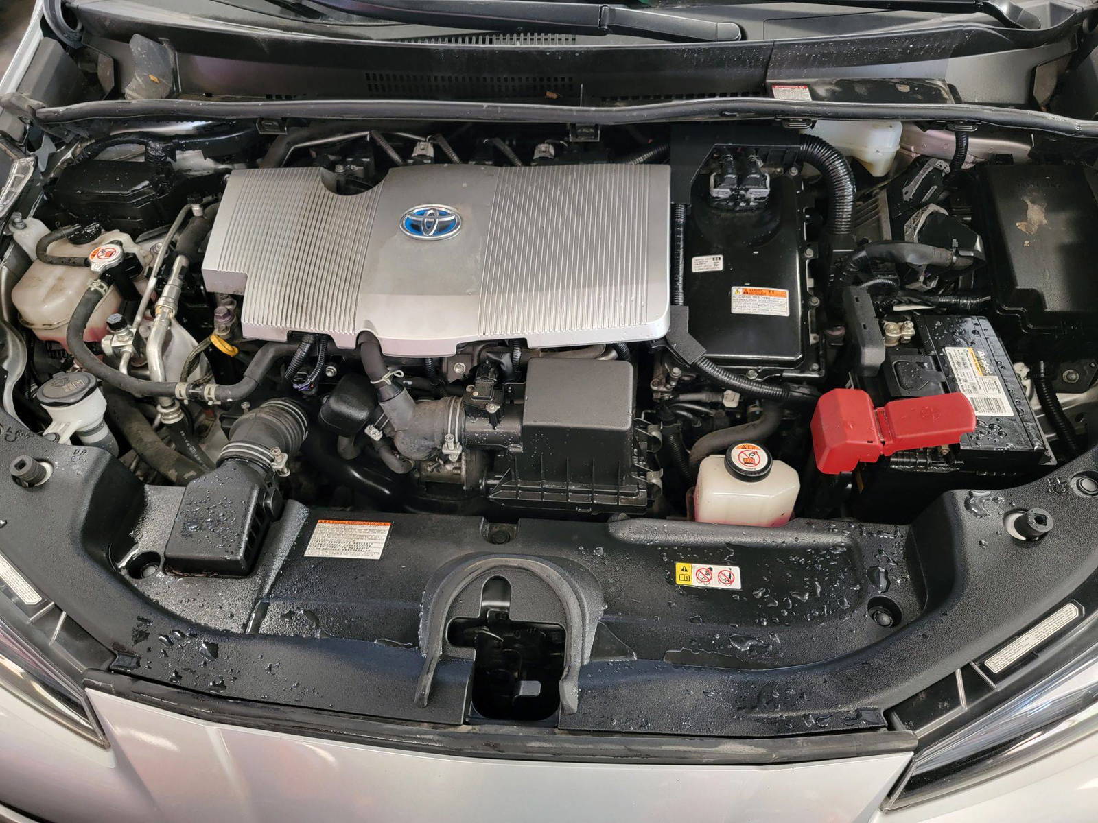 2021 TOYOTA PRIUS — 170784 Miles — Lot 3142302 — Main - Marhaba Auctions Used Cars - Image 10