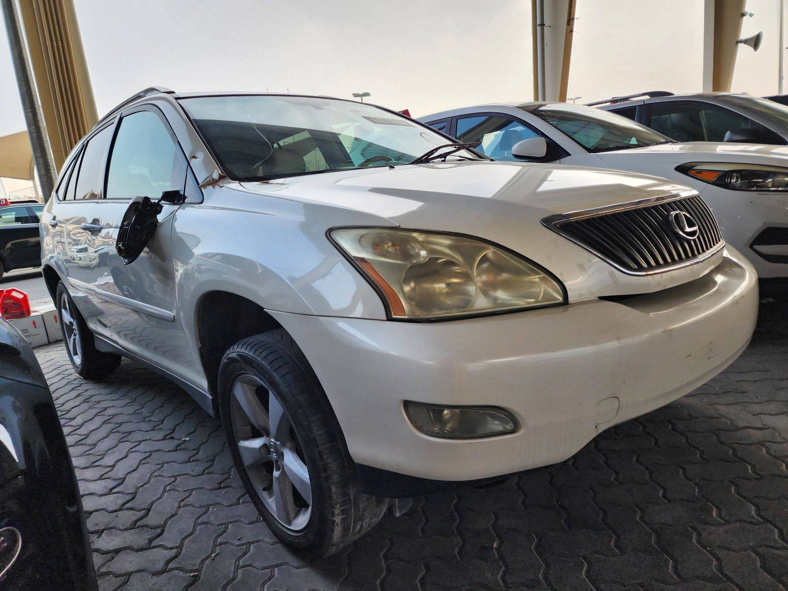 2007 LEXUS RX 350 — 236074 Miles — Lot 42870944 — Souq - Marhaba Auctions Used Cars - Image 8