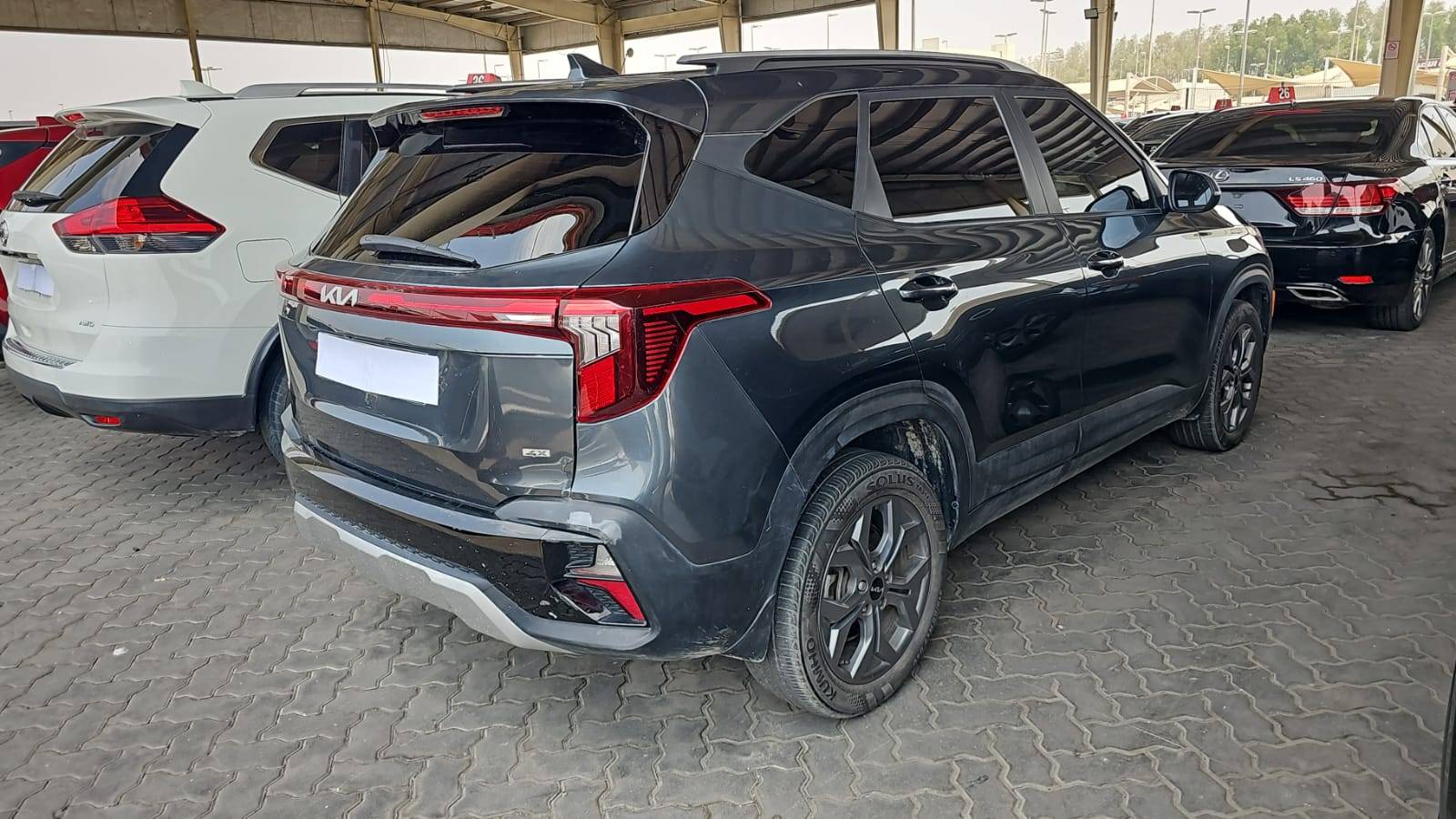 2024 KIA SELTOS — 46959 KM — Lot R7503595 — Souq - Marhaba Auctions Used Cars - Image 4
