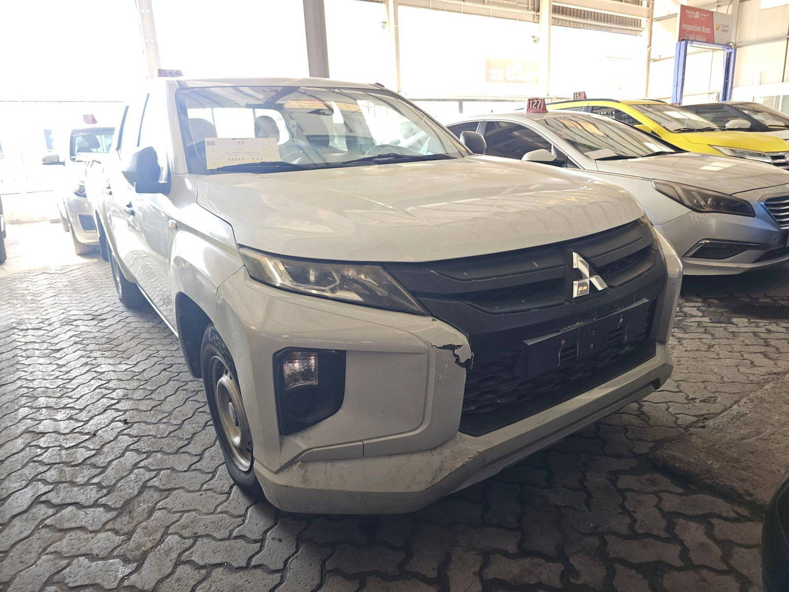 2019 MITSUBISHI pickup — 333241 KM — Lot 9KH023580 — Main - Marhaba Auctions Used Cars - Image 2