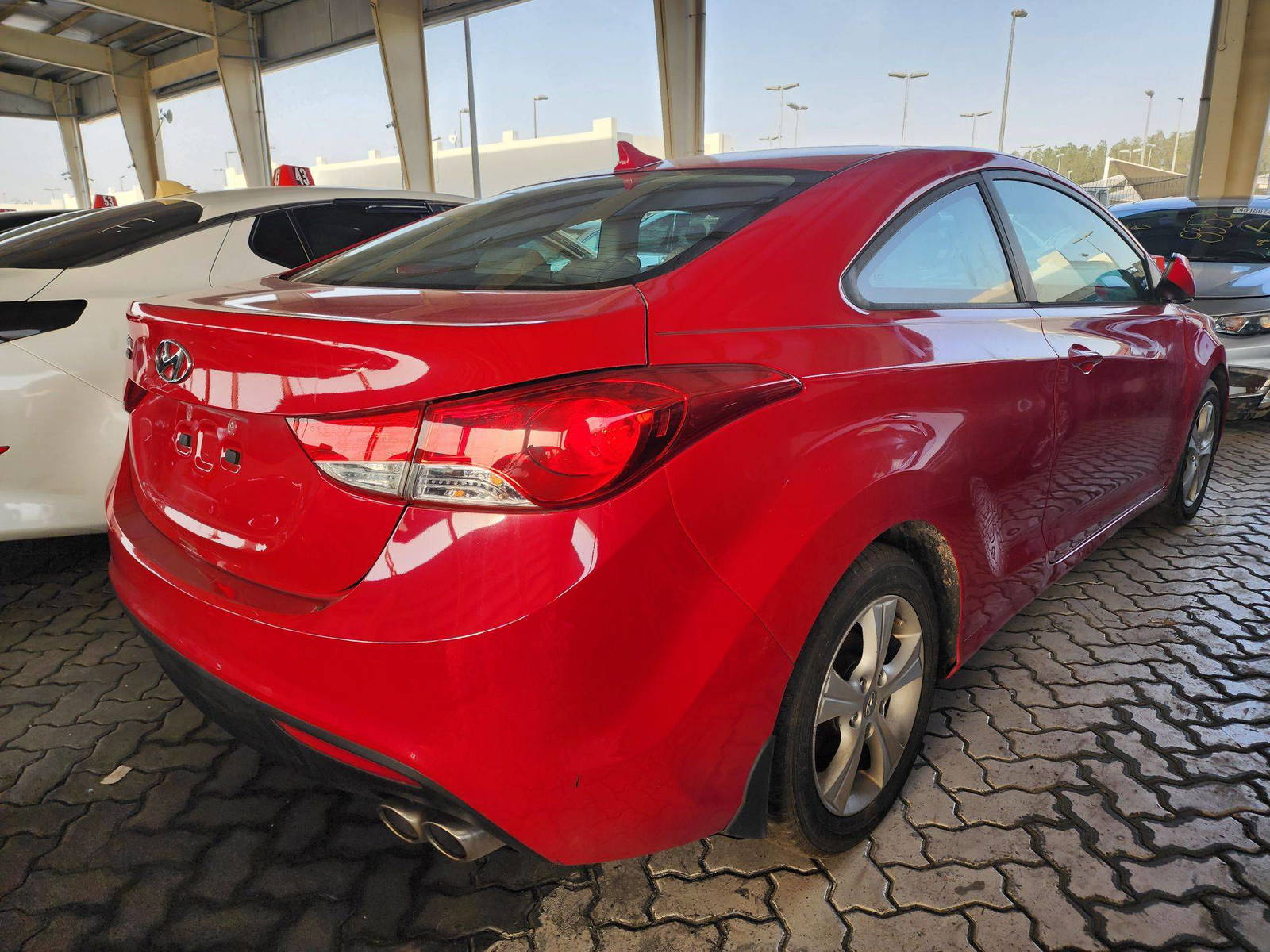2013 HYUNDAI ELANTRA — 123155 Miles — Lot 42292094 — Souq - Marhaba Auctions Used Cars - Image 3