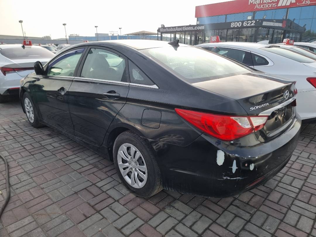 2011 HYUNDAI SONATA — 118463 Miles — Lot 214587 — Ind. 12 - Marhaba Auctions Used Cars - Image 5