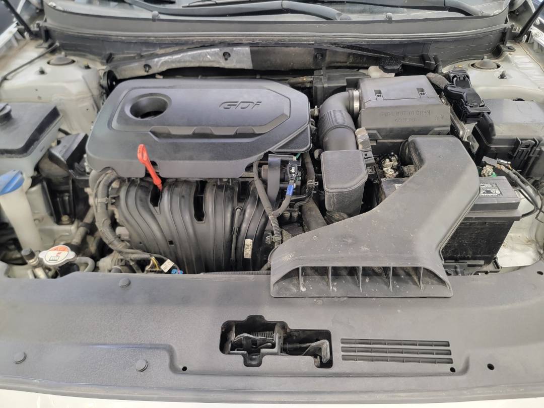 2018 HYUNDAI SONATA — 131745 Miles — Lot 71380974 — Ind. 12 - Marhaba Auctions Used Cars - Image 11