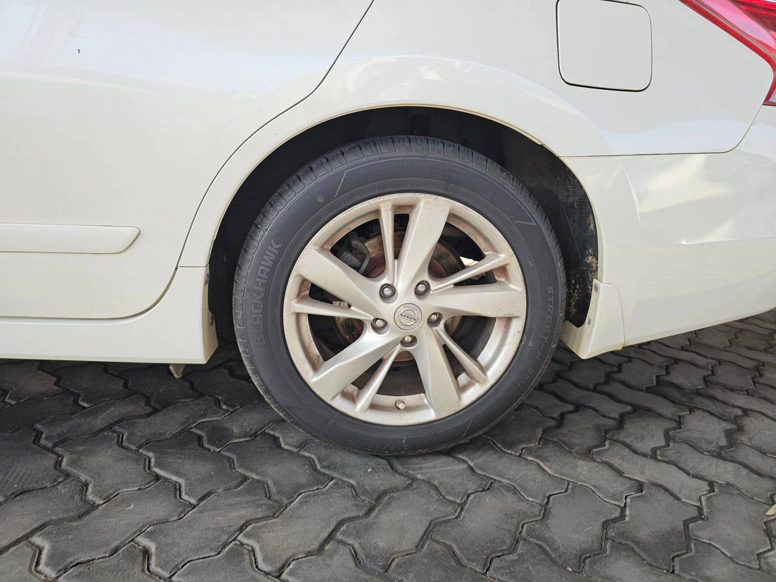 2013 NISSAN ALTIMA — 206570 Miles — Lot 69807565 — Souq - Marhaba Auctions Used Cars - Image 12