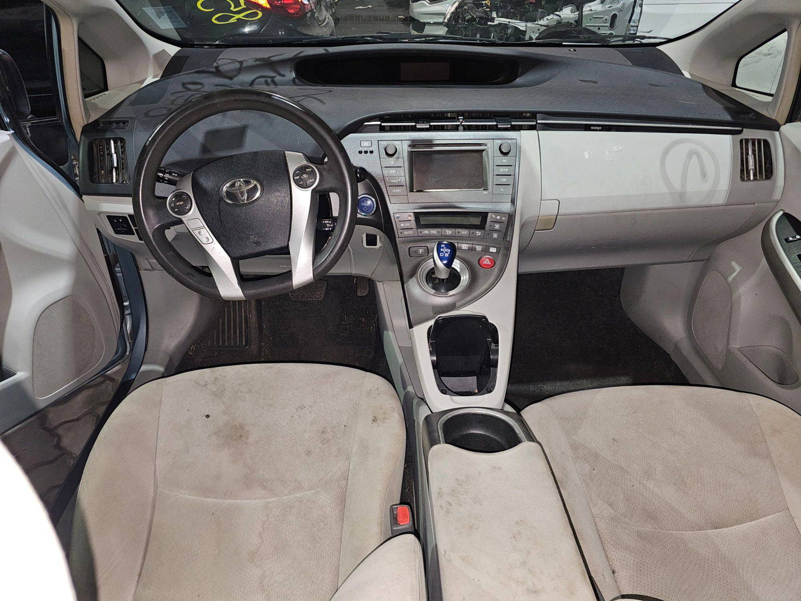 2014 TOYOTA PRIUS — 190159 Miles — Lot 64802525 — Souq - Marhaba Auctions Used Cars - Image 8