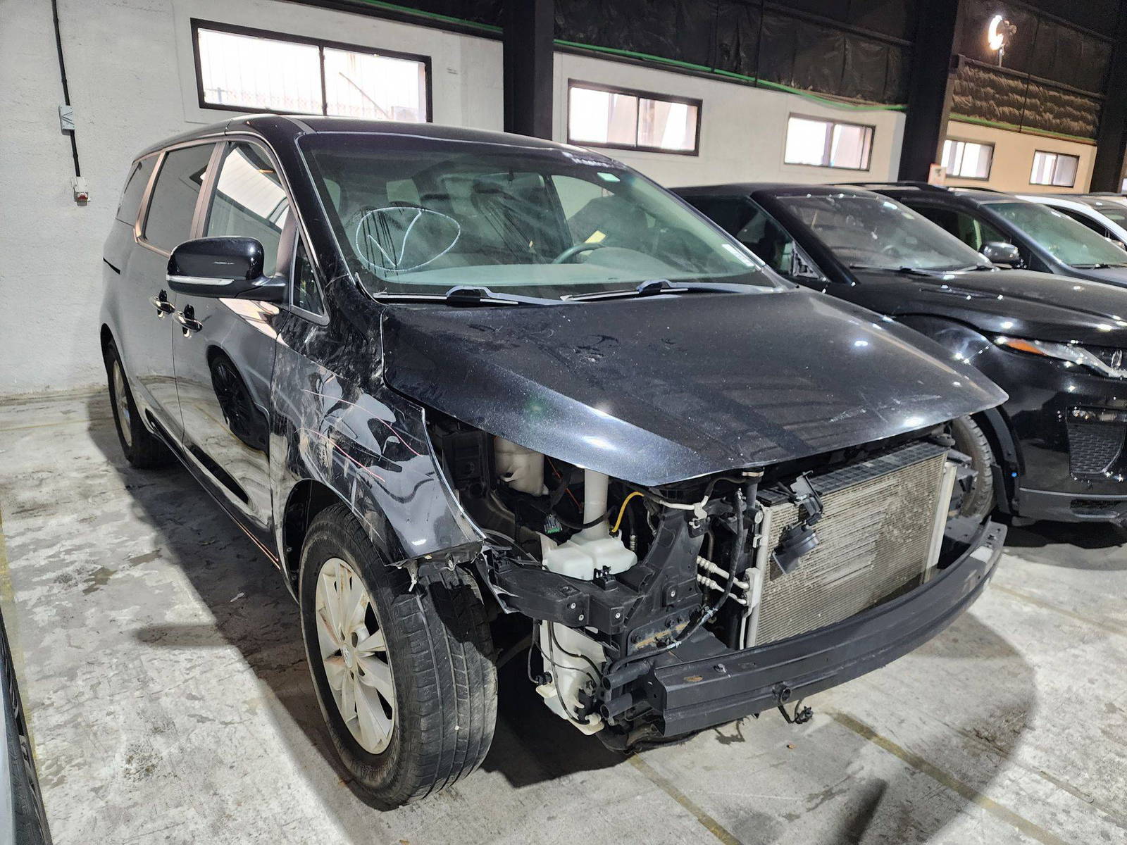 2017 KIA SEDONA — 177353 Miles — Lot 48844994 — Al Quoz - Marhaba Auctions Used Cars - Image 4