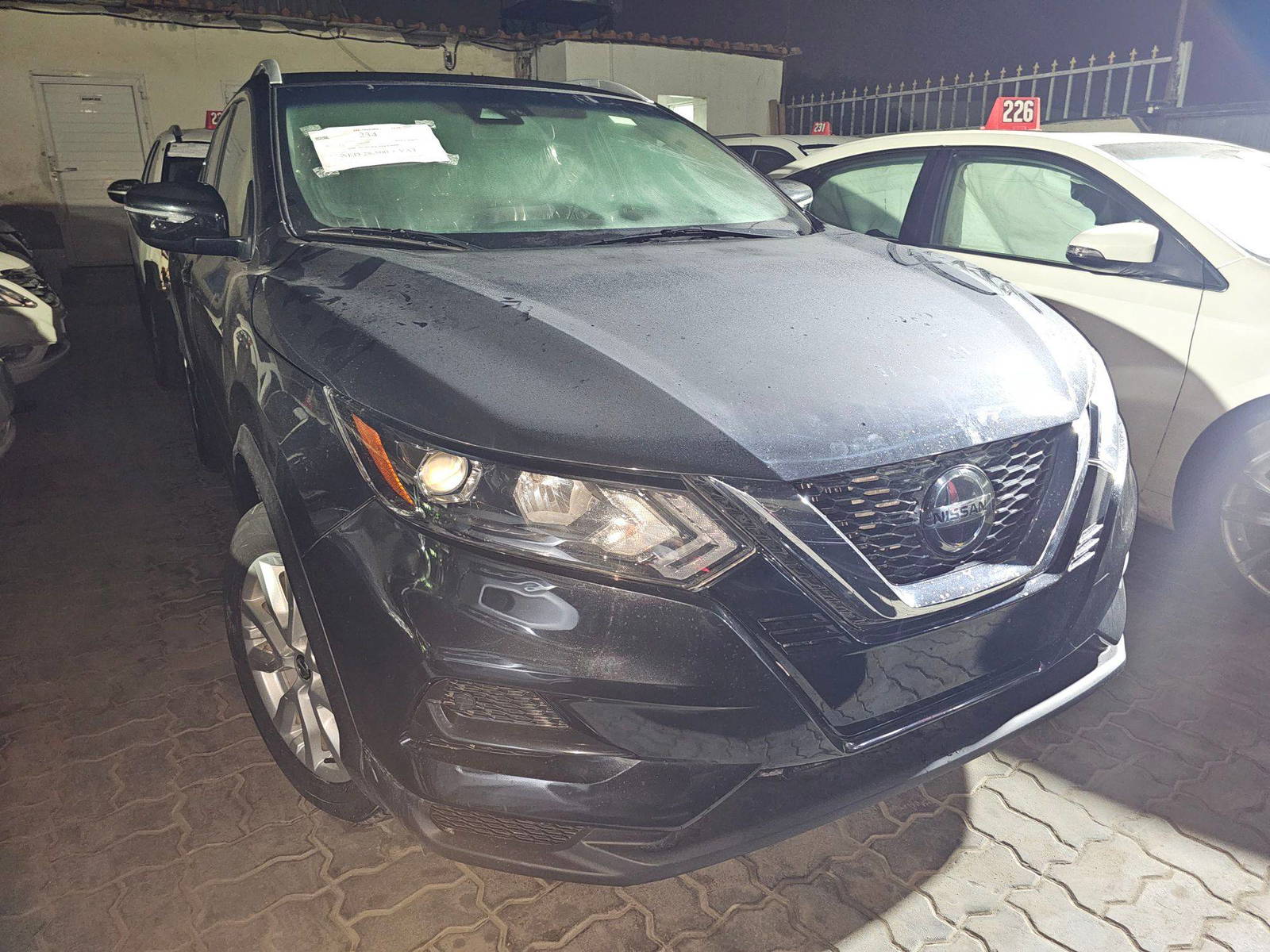 2021 NISSAN ROGUE SPORTS — 85413 KM — Lot 2MW424900 — Main - Marhaba Auctions Used Cars - Image 4