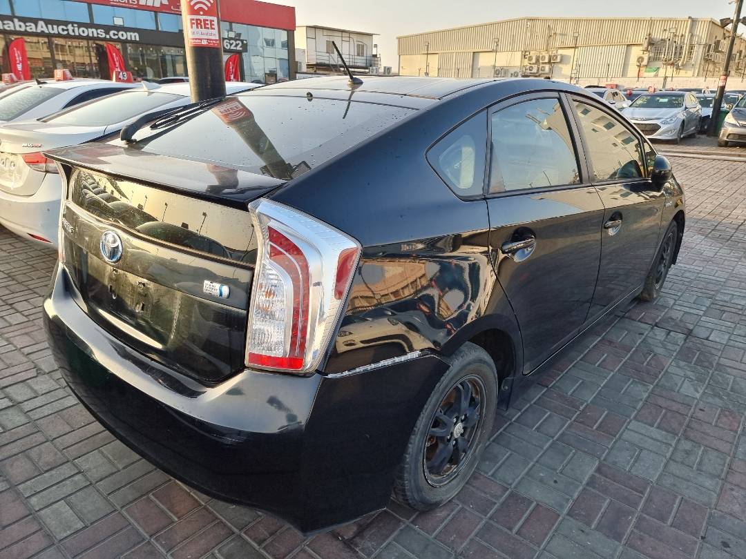2015 TOYOTA PRIUS — 230374 Miles — Lot 215478 — Ind. 12 - Marhaba Auctions Used Cars - Image 5
