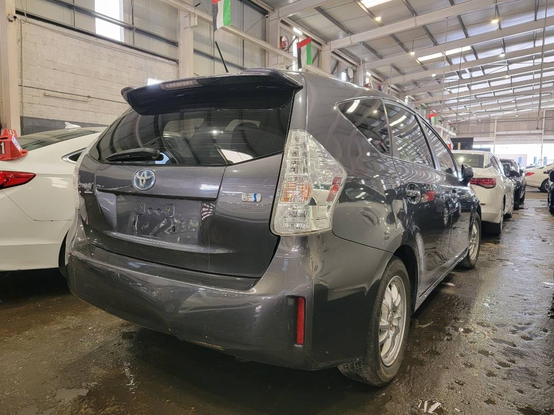2012 TOYOTA PRIUS — 168621 Miles — Lot C3127121 — Main - Marhaba Auctions Used Cars - Image 3
