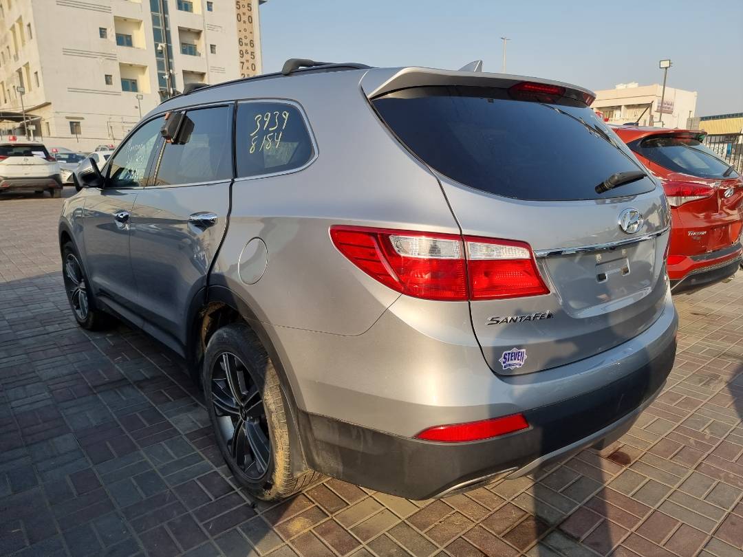 2016 HYUNDAI SANTA FE — 161509 Miles — Lot 125487 — Ind. 12 - Marhaba Auctions Used Cars - Image 5