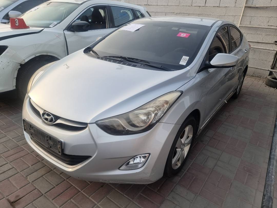 2013 HYUNDAI AVANTE — 215169 KM — Lot 821797 — Main - Marhaba Auctions Used Cars - Image 4