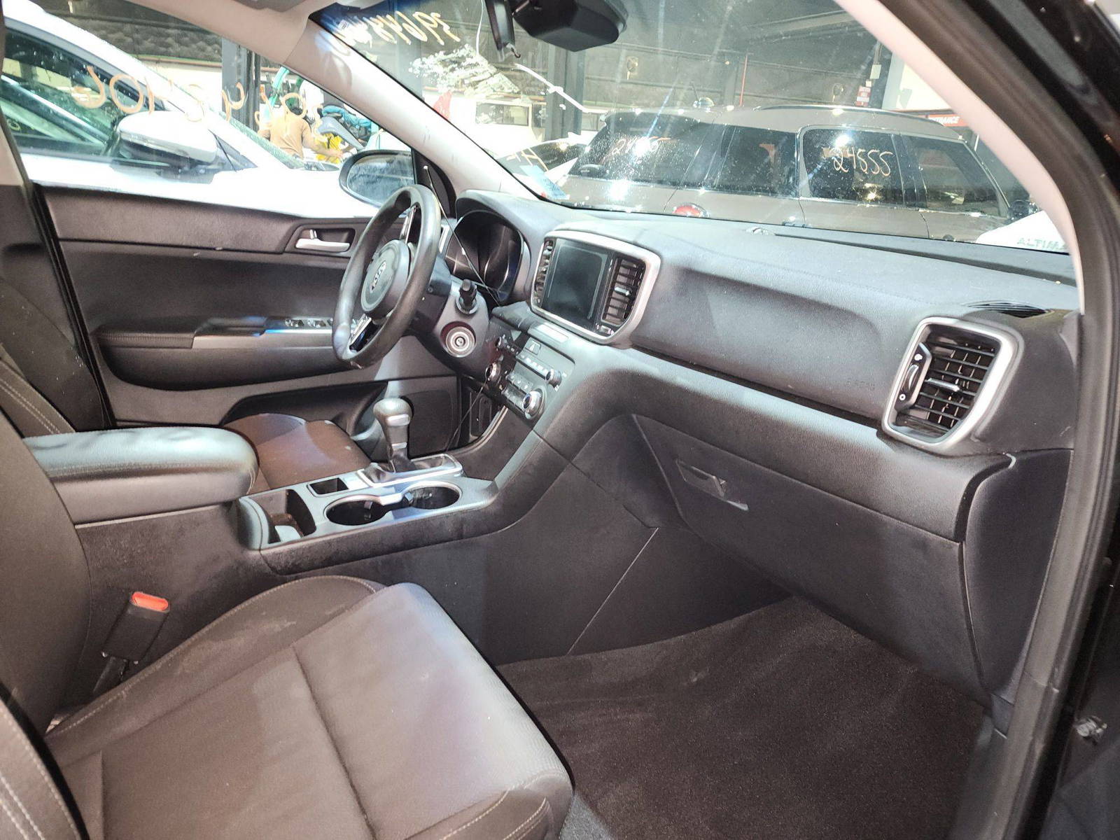 2020 KIA SPORTAGE — 108393 Miles — Lot 47604 — Al Quoz - Marhaba Auctions Used Cars - Image 6